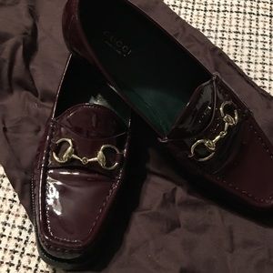 Authentic Gucci Iconic Burgundy Patent Loafers 38